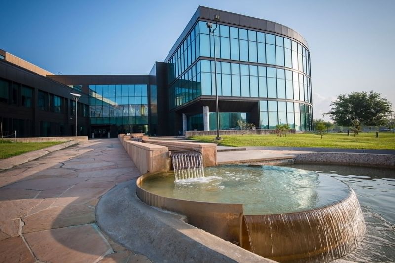 University of Houston - Clear Lake (UHCL)