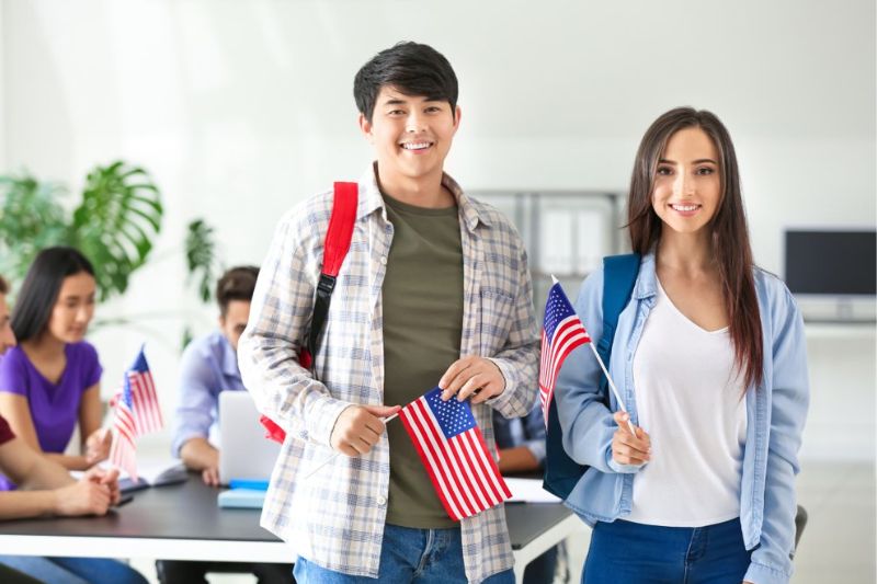 có nên đi du học mỹ khi trump lên làm tổng thống?