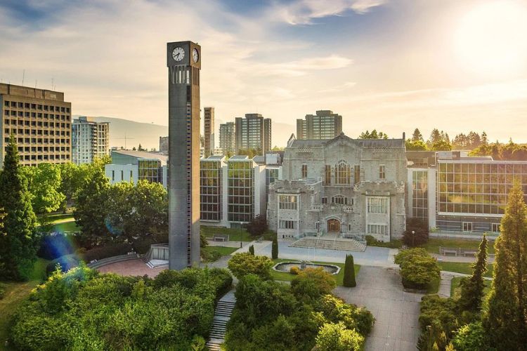 Học bổng University of British Columbia Scholarship for International Students