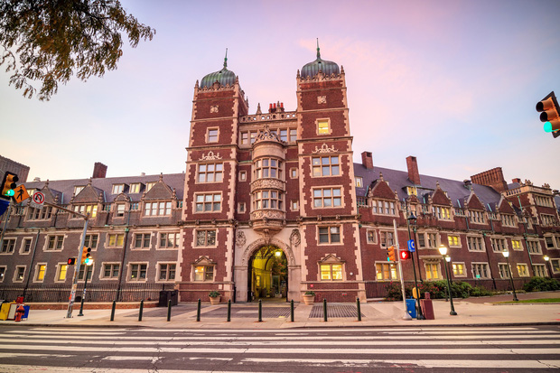 Lương của sinh viên Harvard mới ra trường đã lên đến 1.6 tỷ đồng nhưng vẫn thấp hơn nhiều trường khác trong khối Ivy League - Ảnh 4.
