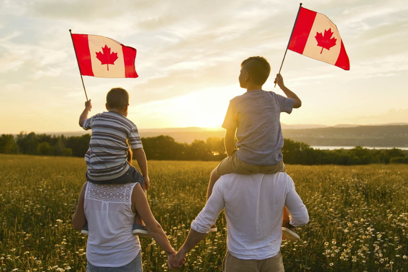 chính sách đưa gia đình cùng đi du học Canada