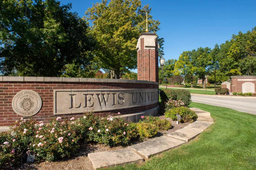 lewis-university